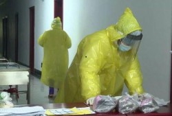 雨衣姐姐爆料姜先生视频