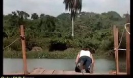 鳄鱼潭国语在线观看